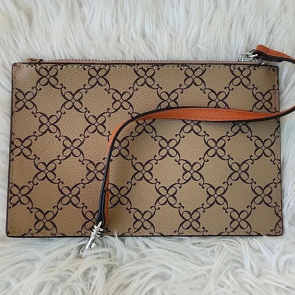 NWT NINE WEST DIANTHA CARRYALL SHOULDER BAG WITH WRISTLET - Picture 8 of 16